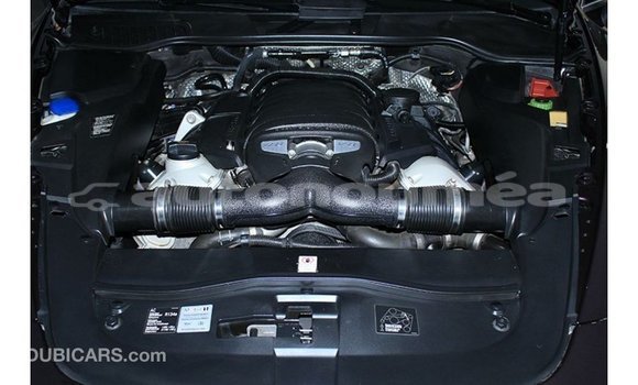 Buy Import Porsche Cayenne Other Car in Import - Dubai in Iles Buy Import Porsche Cayenne Other Car in Import - Dubai in Iles