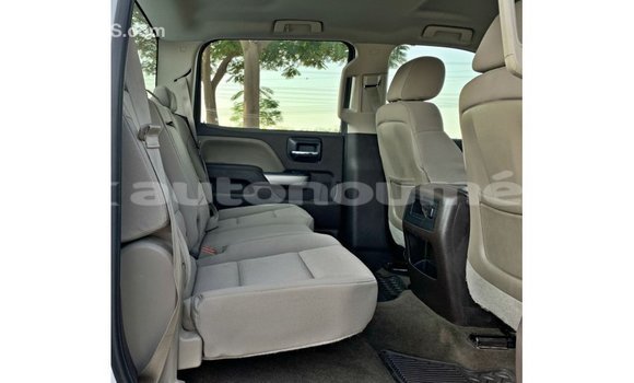 Buy Import Chevrolet Silverado White Car in Import - Dubai in Iles Buy Import Chevrolet Silverado White Car in Import - Dubai in Iles
