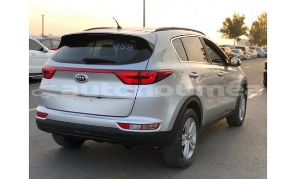 Acheter Import Voiture Kia Sportage Autre à Import - Dubai, Iles Acheter Import Voiture Kia Sportage Autre à Import - Dubai, Iles