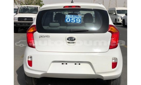 Acheter Import Voiture Kia Picanto Blanc à Import - Dubai, Iles Acheter Import Voiture Kia Picanto Blanc à Import - Dubai, Iles