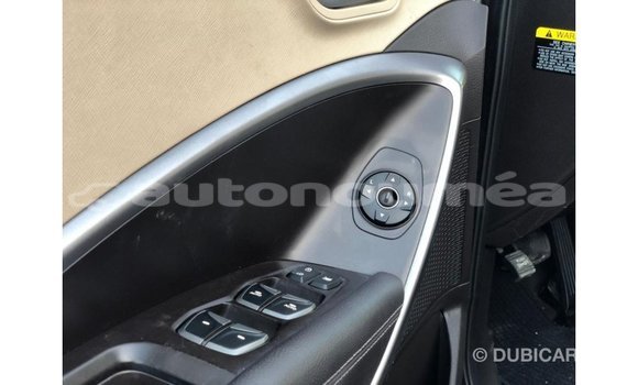 Buy Import Hyundai Santa Fe Red Car in Import - Dubai in Iles Buy Import Hyundai Santa Fe Red Car in Import - Dubai in Iles