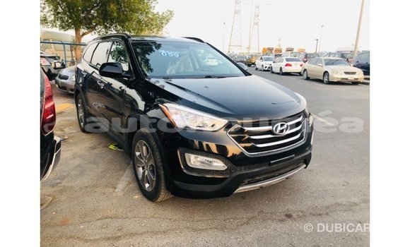 Acheter Import Voiture Hyundai Santa Fe Noir à Import - Dubai, Iles Acheter Import Voiture Hyundai Santa Fe Noir à Import - Dubai, Iles
