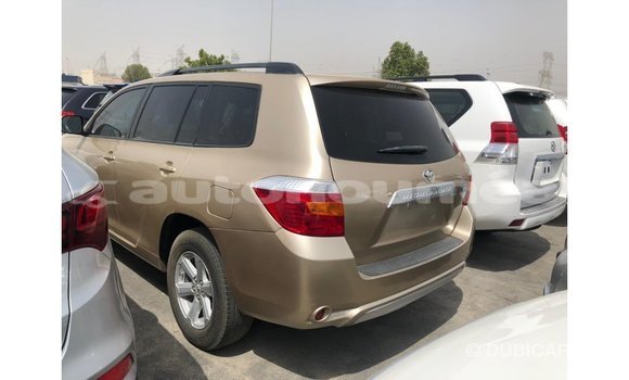 Acheter Import Voiture Toyota Highlander Autre à Import - Dubai, Iles Acheter Import Voiture Toyota Highlander Autre à Import - Dubai, Iles