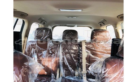 Acheter Import Voiture Toyota Land Cruiser Noir à Import - Dubai, Iles Acheter Import Voiture Toyota Land Cruiser Noir à Import - Dubai, Iles