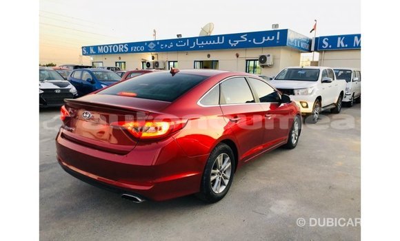 Acheter Import Voiture Hyundai Sonata Rouge à Import - Dubai, Iles Acheter Import Voiture Hyundai Sonata Rouge à Import - Dubai, Iles