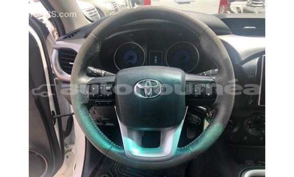 Buy Import Toyota Hilux White Car in Import - Dubai in Iles Buy Import Toyota Hilux White Car in Import - Dubai in Iles