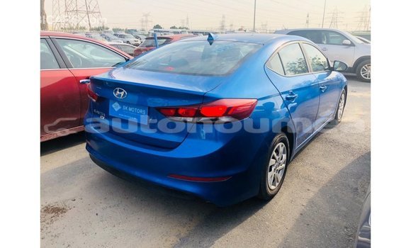 Acheter Import Voiture Hyundai Elantra Bleu à Import - Dubai, Iles Acheter Import Voiture Hyundai Elantra Bleu à Import - Dubai, Iles