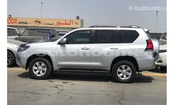 Acheter Import Voiture Toyota Prado Autre à Import - Dubai, Iles Acheter Import Voiture Toyota Prado Autre à Import - Dubai, Iles