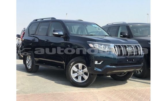 Acheter Import Voiture Toyota Prado Bleu à Import - Dubai, Iles Acheter Import Voiture Toyota Prado Bleu à Import - Dubai, Iles