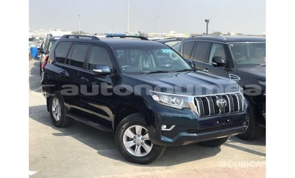 Acheter Import Voiture Toyota Prado Bleu à Import - Dubai, Iles Acheter Import Voiture Toyota Prado Bleu à Import - Dubai, Iles
