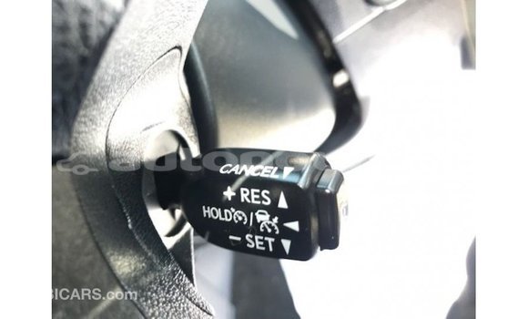 Acheter Import Voiture Toyota Prado Bleu à Import - Dubai, Iles Acheter Import Voiture Toyota Prado Bleu à Import - Dubai, Iles