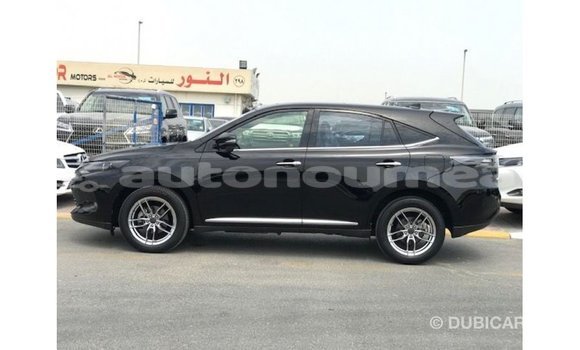 Acheter Import Voiture Toyota Harrier Noir à Import - Dubai, Iles Acheter Import Voiture Toyota Harrier Noir à Import - Dubai, Iles