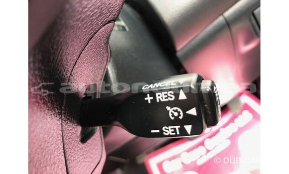 Acheter Import Voiture Toyota Harrier Noir à Import - Dubai, Iles Acheter Import Voiture Toyota Harrier Noir à Import - Dubai, Iles