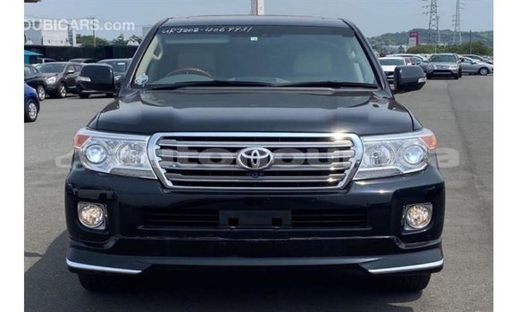 Acheter Import Voiture Toyota Land Cruiser Noir à Import - Dubai, Iles Acheter Import Voiture Toyota Land Cruiser Noir à Import - Dubai, Iles