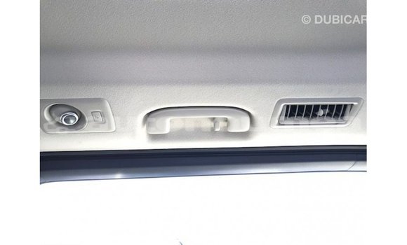 Acheter Import Voiture Toyota Granvia Blanc à Import - Dubai, Iles Acheter Import Voiture Toyota Granvia Blanc à Import - Dubai, Iles