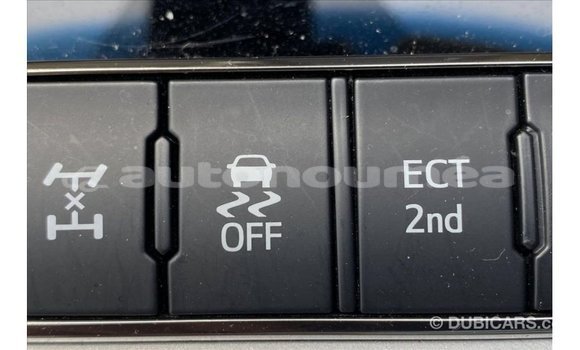 Acheter Import Voiture Toyota Land Cruiser Autre à Import - Dubai, Iles Acheter Import Voiture Toyota Land Cruiser Autre à Import - Dubai, Iles