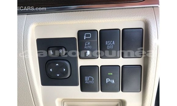 Acheter Import Voiture Toyota Land Cruiser Noir à Import - Dubai, Iles Acheter Import Voiture Toyota Land Cruiser Noir à Import - Dubai, Iles