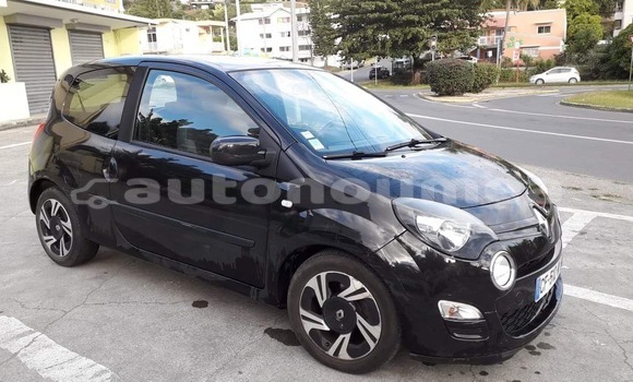 Buy Used Renault Twingo Other Car in Belep in Iles