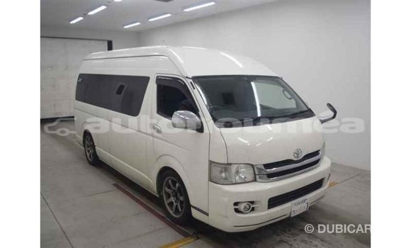 Acheter Import Voiture Toyota Hiace Blanc à Import - Dubai, Iles Acheter Import Voiture Toyota Hiace Blanc à Import - Dubai, Iles