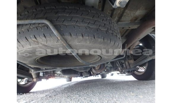 Acheter Import Voiture Toyota Hiace Blanc à Import - Dubai, Iles Acheter Import Voiture Toyota Hiace Blanc à Import - Dubai, Iles