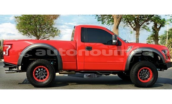 Buy Import Ford Club Wagon Red Car in Import - Dubai in Iles Buy Import Ford Club Wagon Red Car in Import - Dubai in Iles