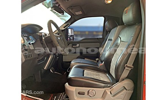 Buy Import Ford Club Wagon Red Car in Import - Dubai in Iles Buy Import Ford Club Wagon Red Car in Import - Dubai in Iles