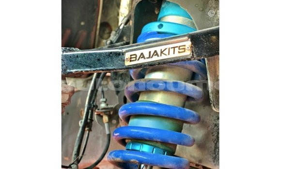 Buy Import Ford Club Wagon Red Car in Import - Dubai in Iles Buy Import Ford Club Wagon Red Car in Import - Dubai in Iles