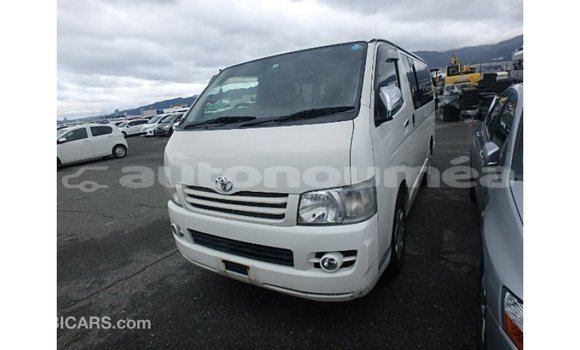 Acheter Import Voiture Toyota Hiace Blanc à Import - Dubai, Iles Acheter Import Voiture Toyota Hiace Blanc à Import - Dubai, Iles