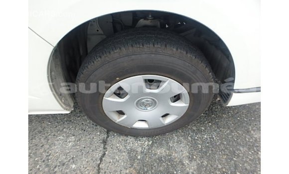 Acheter Import Voiture Toyota Hiace Blanc à Import - Dubai, Iles Acheter Import Voiture Toyota Hiace Blanc à Import - Dubai, Iles