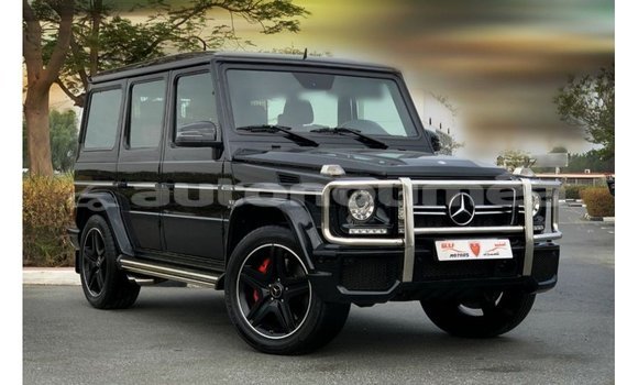 Buy Import Mercedes-Benz 190 Black Car in Import - Dubai in Iles