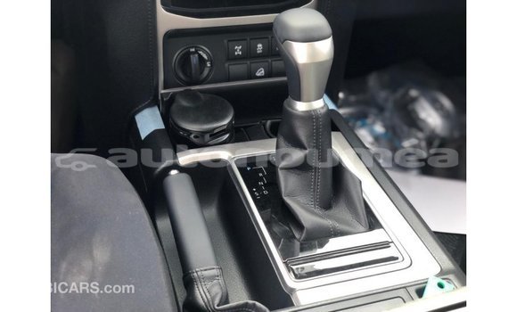 Acheter Import Voiture Toyota Prado Autre à Import - Dubai, Iles Acheter Import Voiture Toyota Prado Autre à Import - Dubai, Iles