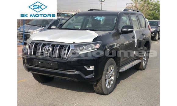 Acheter Import Voiture Toyota Prado Noir à Import - Dubai, Iles Acheter Import Voiture Toyota Prado Noir à Import - Dubai, Iles