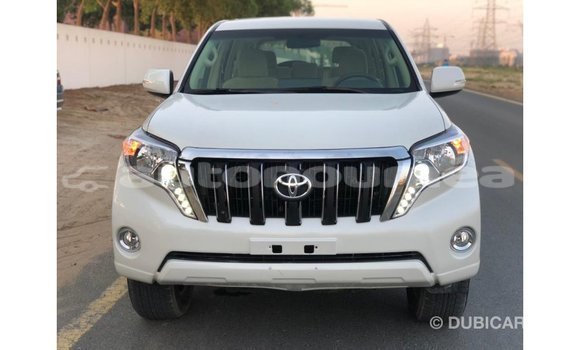 Buy Import Toyota Prado White Car in Import - Dubai in Iles Buy Import Toyota Prado White Car in Import - Dubai in Iles