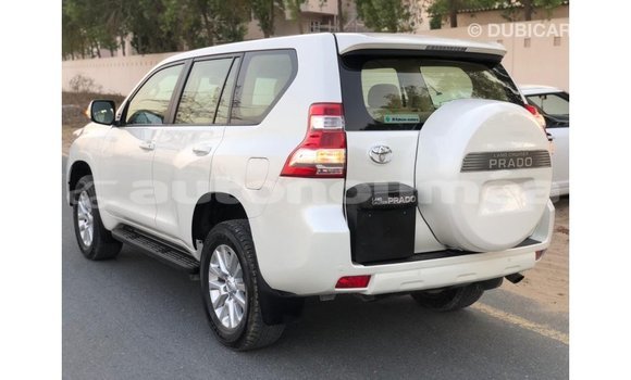 Buy Import Toyota Prado White Car in Import - Dubai in Iles Buy Import Toyota Prado White Car in Import - Dubai in Iles