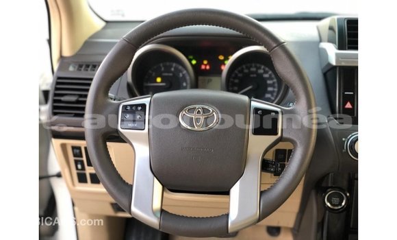 Buy Import Toyota Prado White Car in Import - Dubai in Iles Buy Import Toyota Prado White Car in Import - Dubai in Iles
