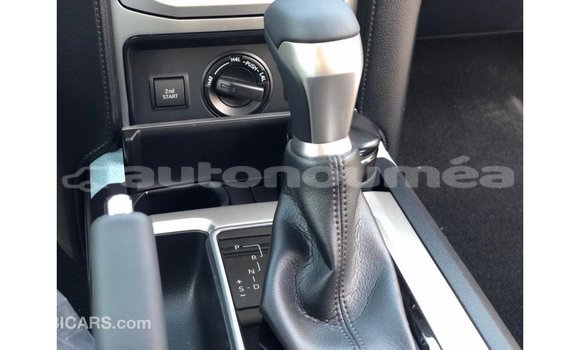 Acheter Import Voiture Toyota Prado Noir à Import - Dubai, Iles Acheter Import Voiture Toyota Prado Noir à Import - Dubai, Iles