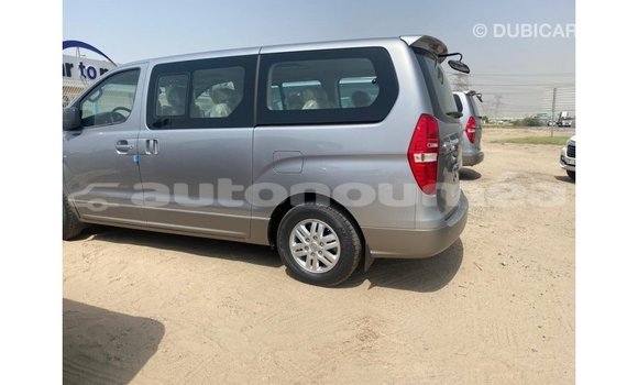 Acheter Import Voiture Hyundai Accent Autre à Import - Dubai, Iles Acheter Import Voiture Hyundai Accent Autre à Import - Dubai, Iles