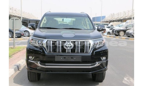 Acheter Import Voiture Toyota Prado Noir à Import - Dubai, Iles Acheter Import Voiture Toyota Prado Noir à Import - Dubai, Iles