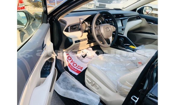 Buy Import Toyota Camry Black Car in Import - Dubai in Iles Buy Import Toyota Camry Black Car in Import - Dubai in Iles