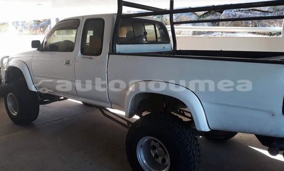 Acheter Occasion Voiture Toyota Hilux Autre à Yate, Sud