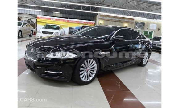 Buy Import Jaguar XJ Black Car in Import - Dubai in Iles Buy Import Jaguar XJ Black Car in Import - Dubai in Iles