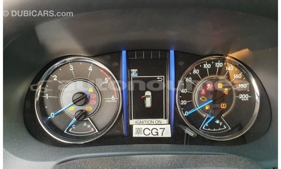 Acheter Import Voiture Toyota Fortuner Autre à Import - Dubai, Iles Acheter Import Voiture Toyota Fortuner Autre à Import - Dubai, Iles