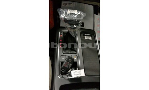 Buy Import Kia Sorento White Car in Import - Dubai in Iles Buy Import Kia Sorento White Car in Import - Dubai in Iles