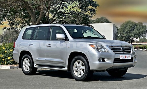 Acheter Import Voiture Lexus LX Autre à Import - Dubai, Iles Acheter Import Voiture Lexus LX Autre à Import - Dubai, Iles