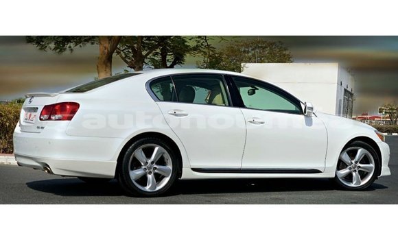 Buy Import Lexus GS White Car in Import - Dubai in Iles Buy Import Lexus GS White Car in Import - Dubai in Iles