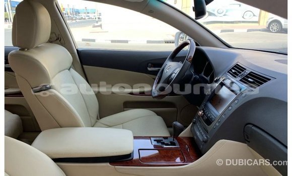 Buy Import Lexus GS White Car in Import - Dubai in Iles Buy Import Lexus GS White Car in Import - Dubai in Iles
