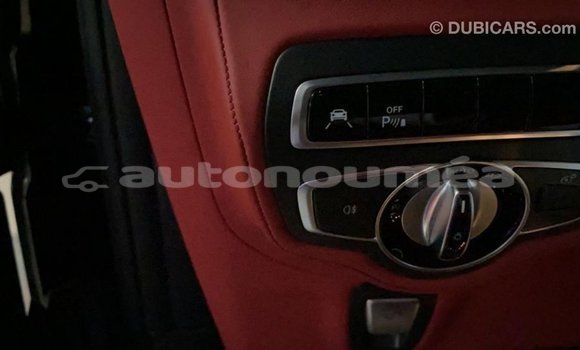 Buy Import Mercedes-Benz 190 Black Car in Import - Dubai in Iles Buy Import Mercedes-Benz 190 Black Car in Import - Dubai in Iles