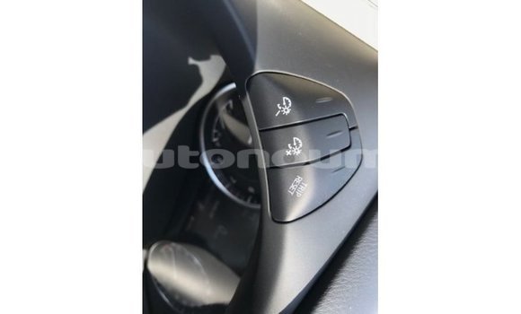 Acheter Import Voiture Nissan Patrol Noir à Import - Dubai, Iles Acheter Import Voiture Nissan Patrol Noir à Import - Dubai, Iles