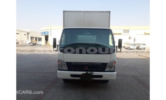 Acheter Import Voiture Mitsubishi i Blanc à Import - Dubai, Iles Acheter Import Voiture Mitsubishi i Blanc à Import - Dubai, Iles