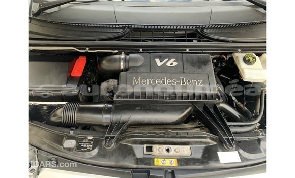 Buy Import Mercedes-Benz Viano Other Car in Import - Dubai in Iles Buy Import Mercedes-Benz Viano Other Car in Import - Dubai in Iles